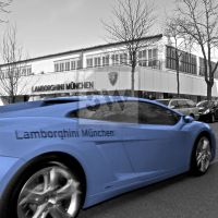 LAMBORGHINI_MAGENTA_MUNICH