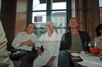 Charles_Schumann_mit_Albert_Ostermaier_und_Thilo_Komma_Pollath_Fuball_EM_Uebertragung_Frankreich__Italien_SCHUMANNS_MUNICH_2008